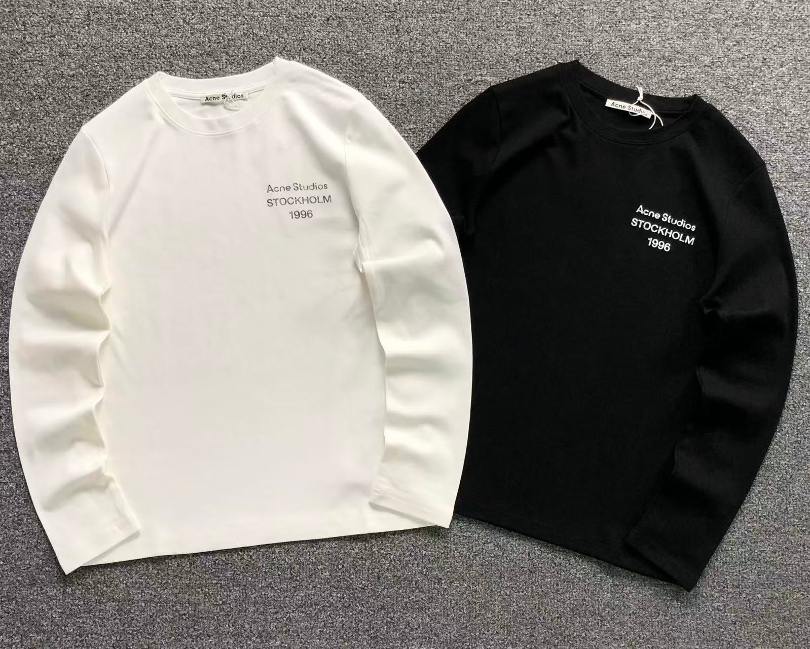 AcneStdios Longsleeve Female