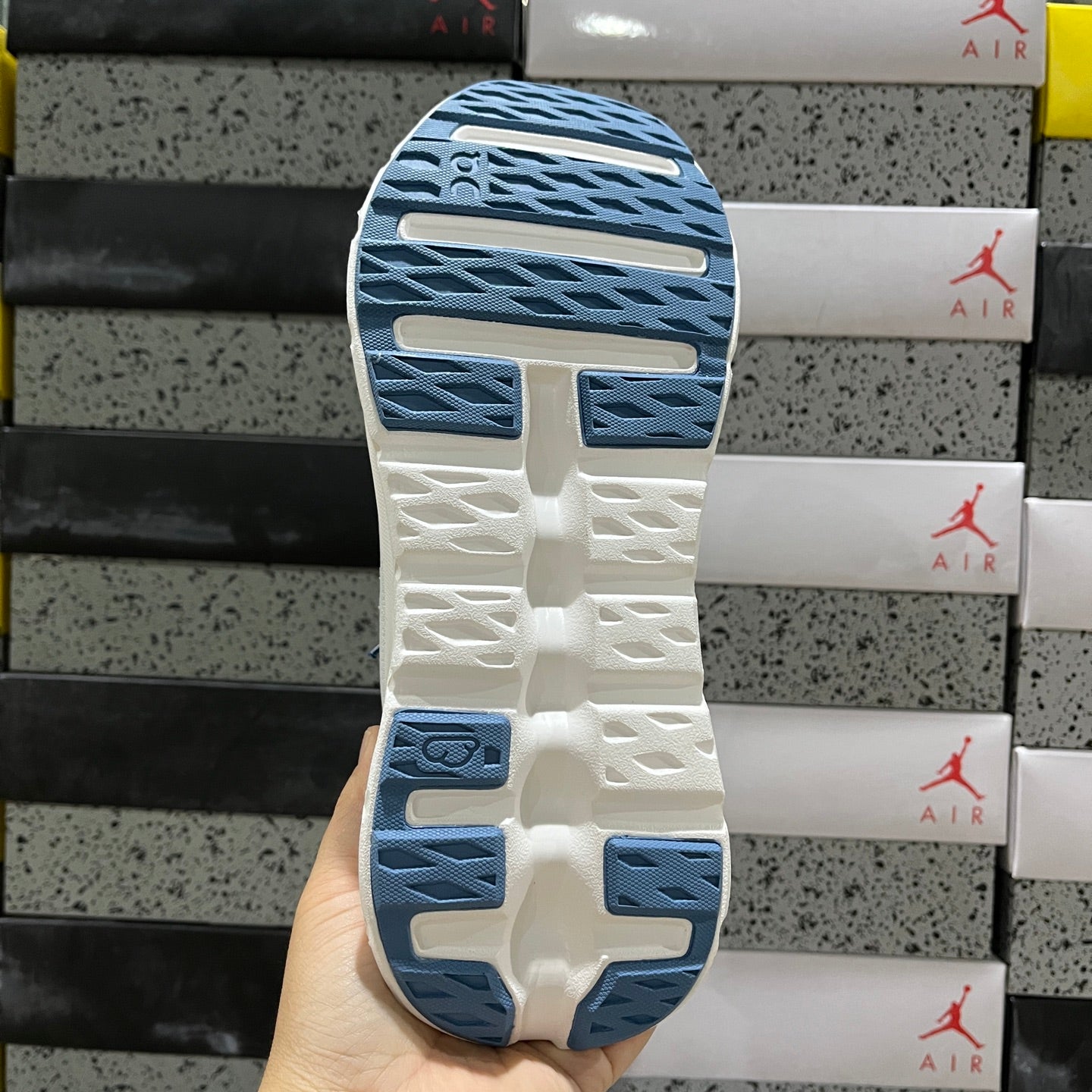 O/N Cloud