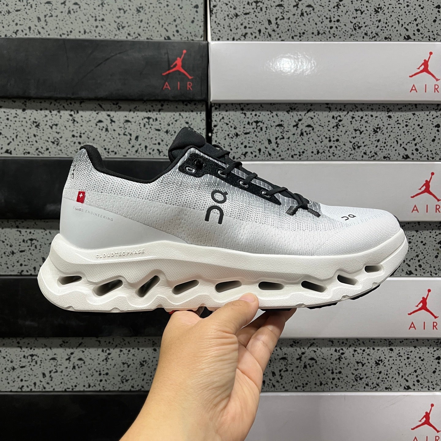 O/N Cloud