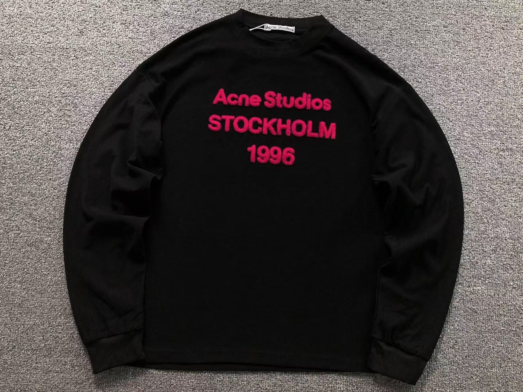 AcneStdios Longsleeve