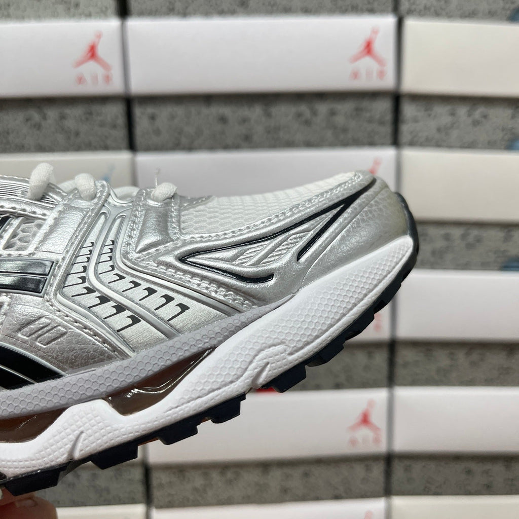 Gel Kayano 14