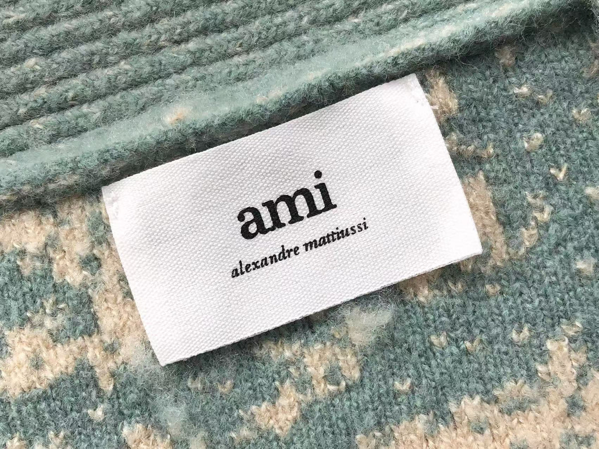 Am1 Sweater