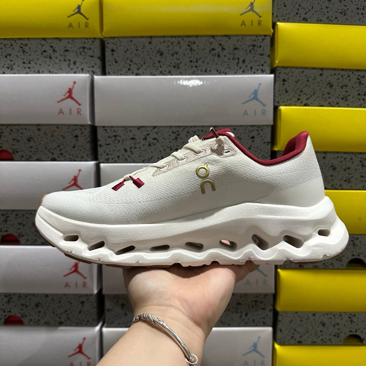 O/N Cloud