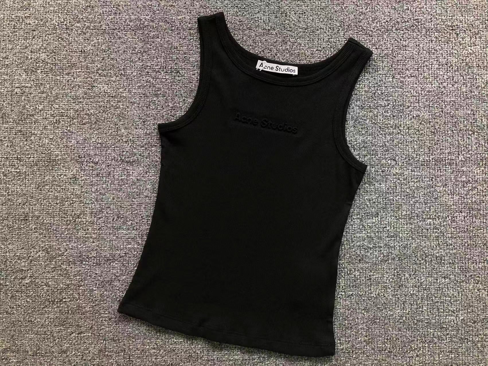 AcneStdios Tshirt Female