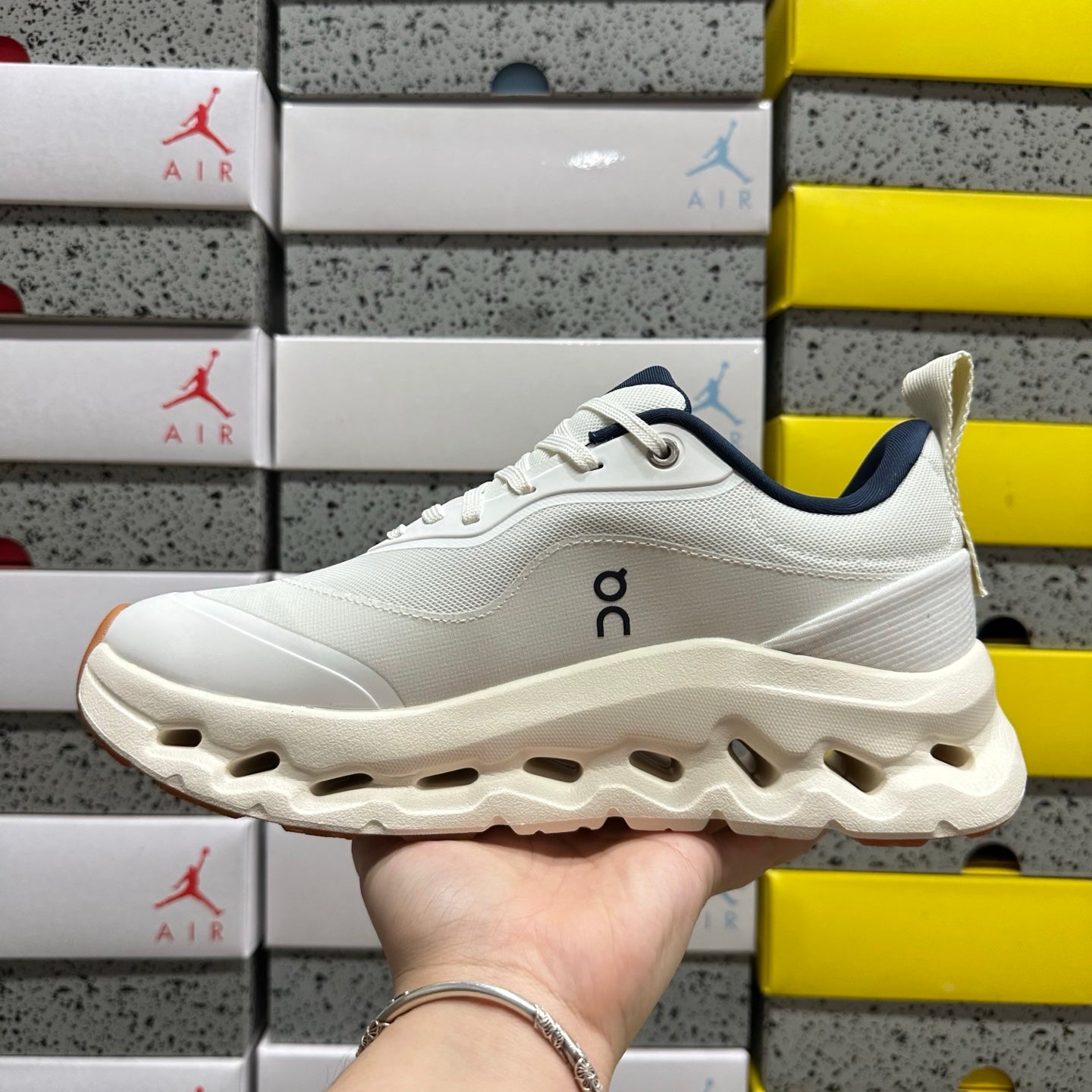 O/N Cloud