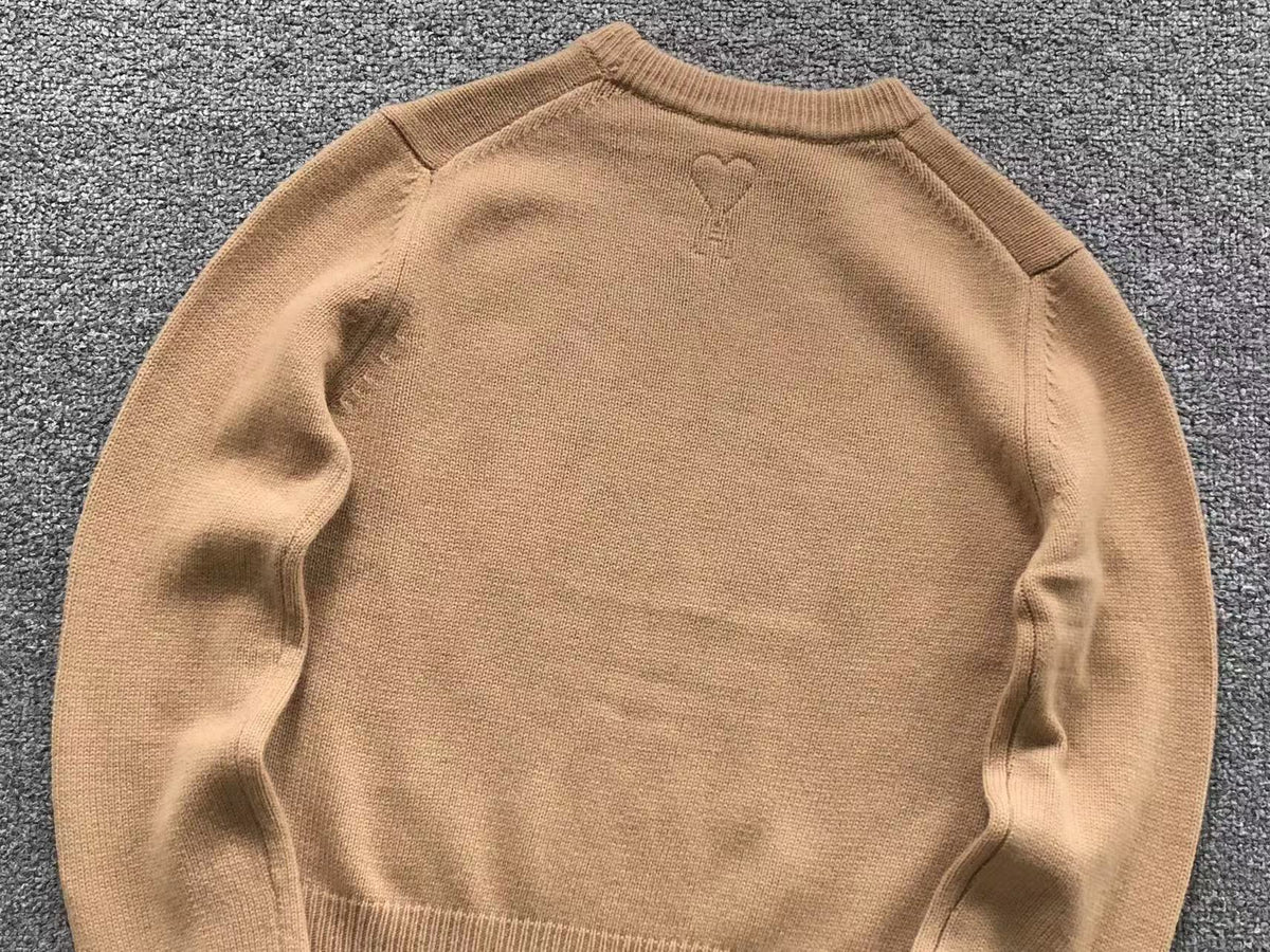 Am1 Sweater Female