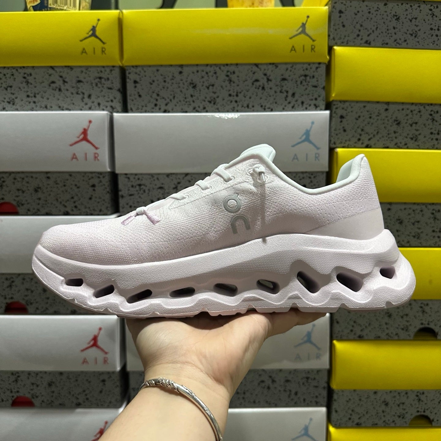 O/N Cloud