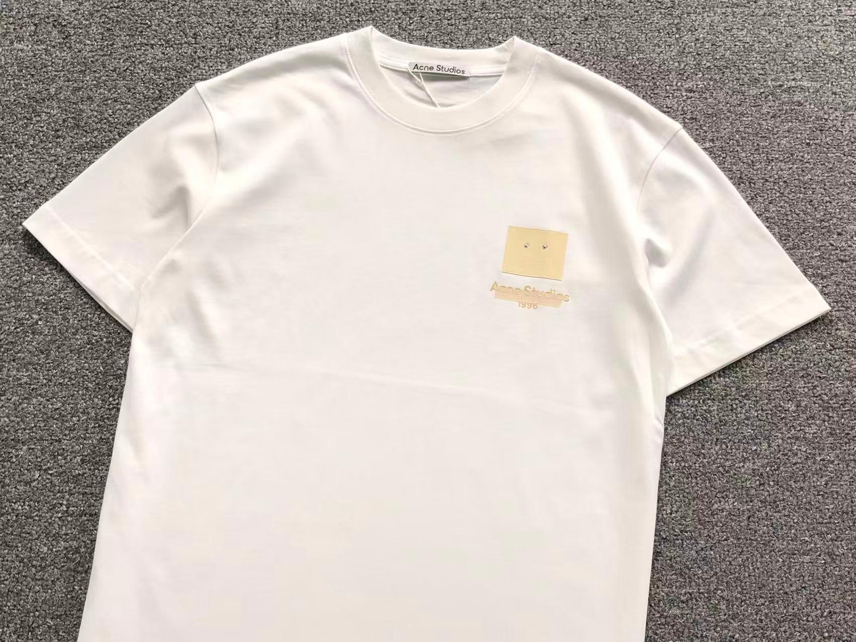 AcneStdios Tshirt