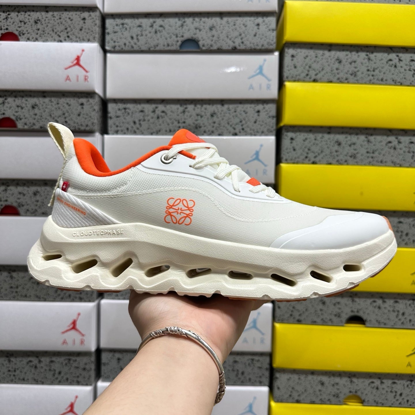 O/N Cloud