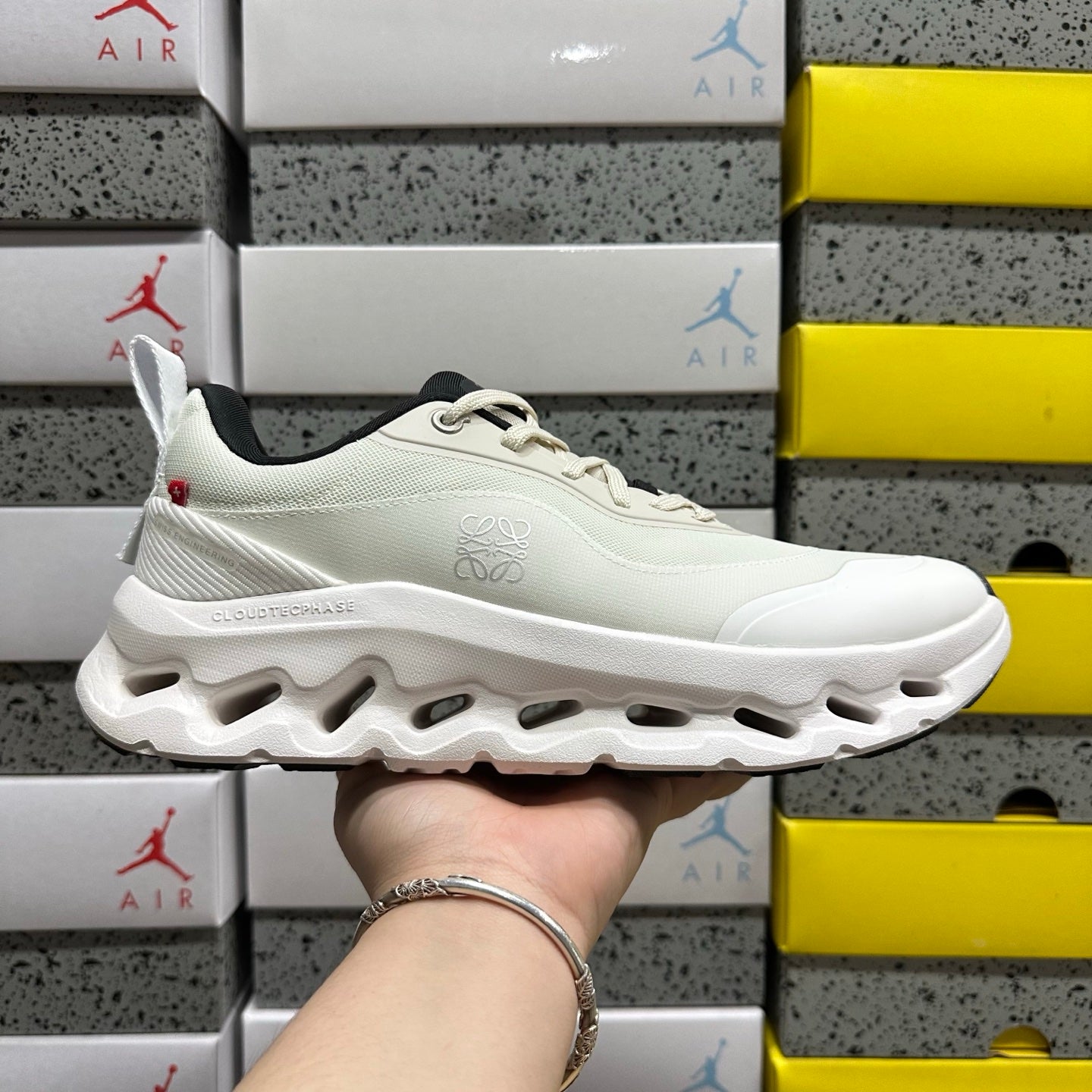 O/N Cloud