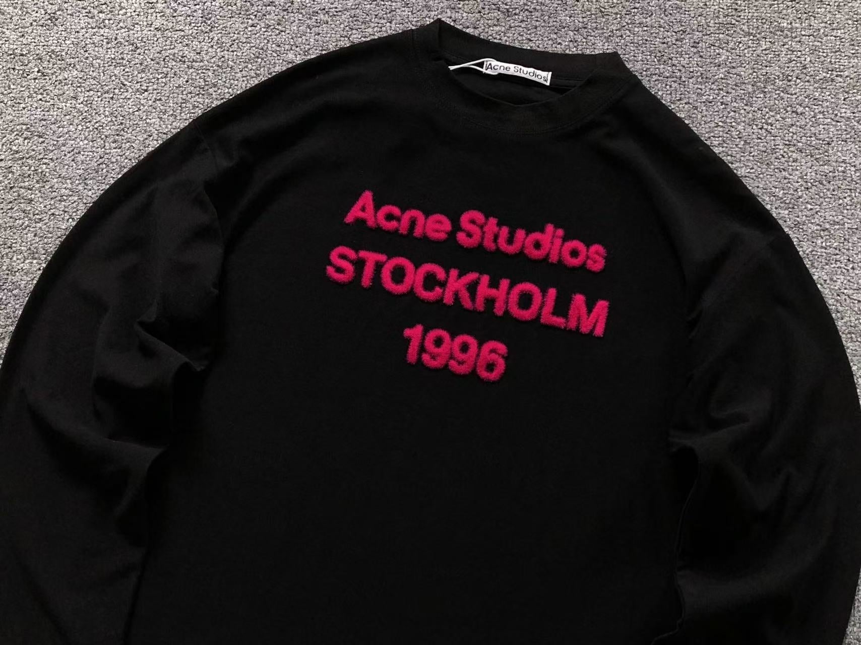 AcneStdios Longsleeve