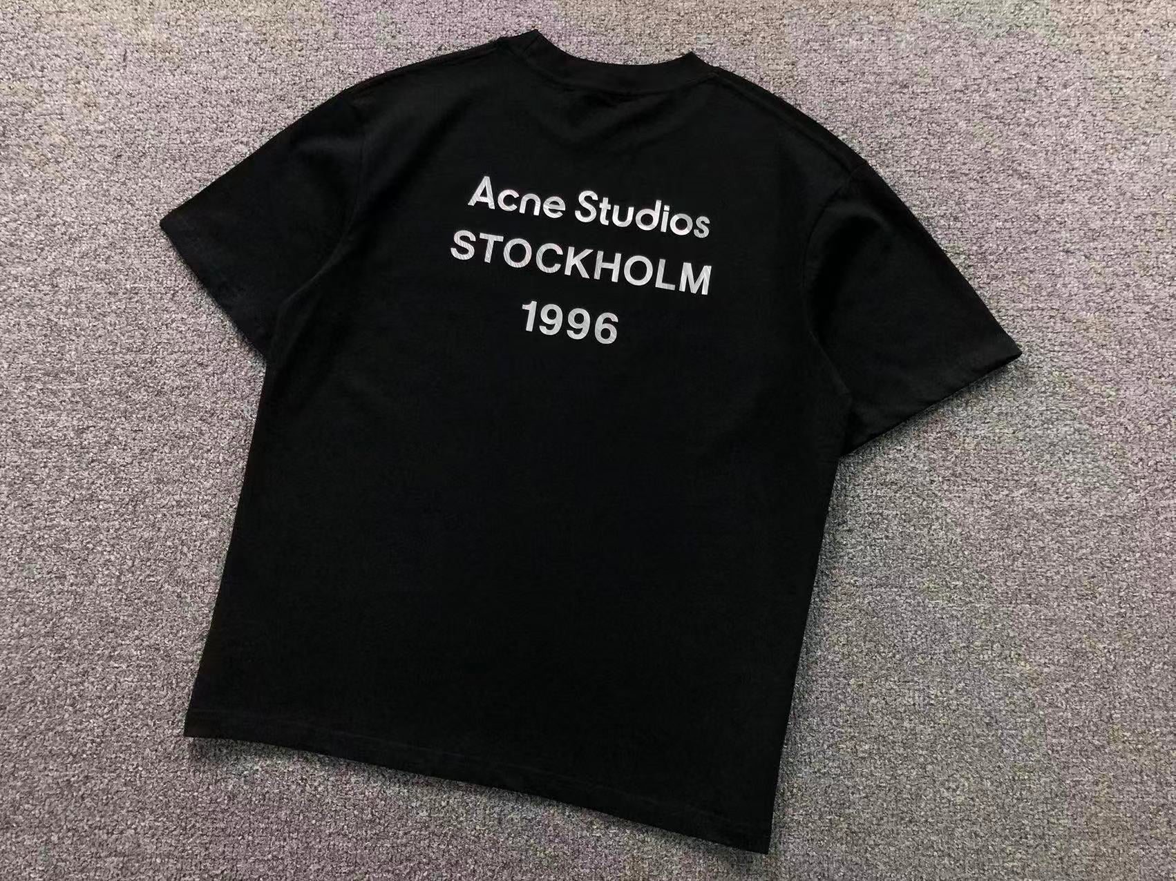AcneStdios Tshirt