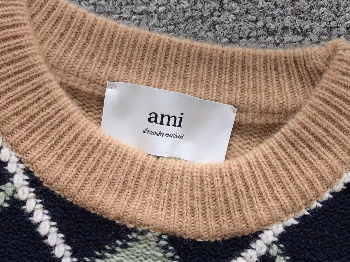 Am1 Sweater Female