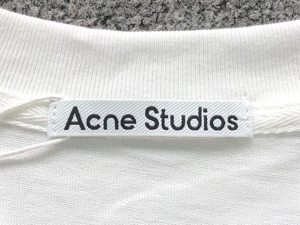 AcneStdios Tshirt