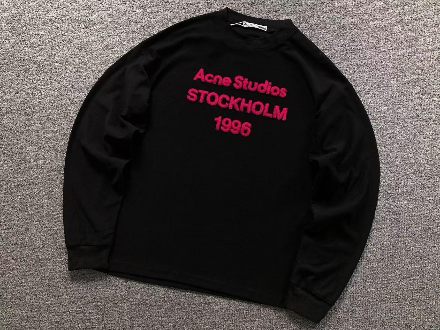AcneStdios Longsleeve