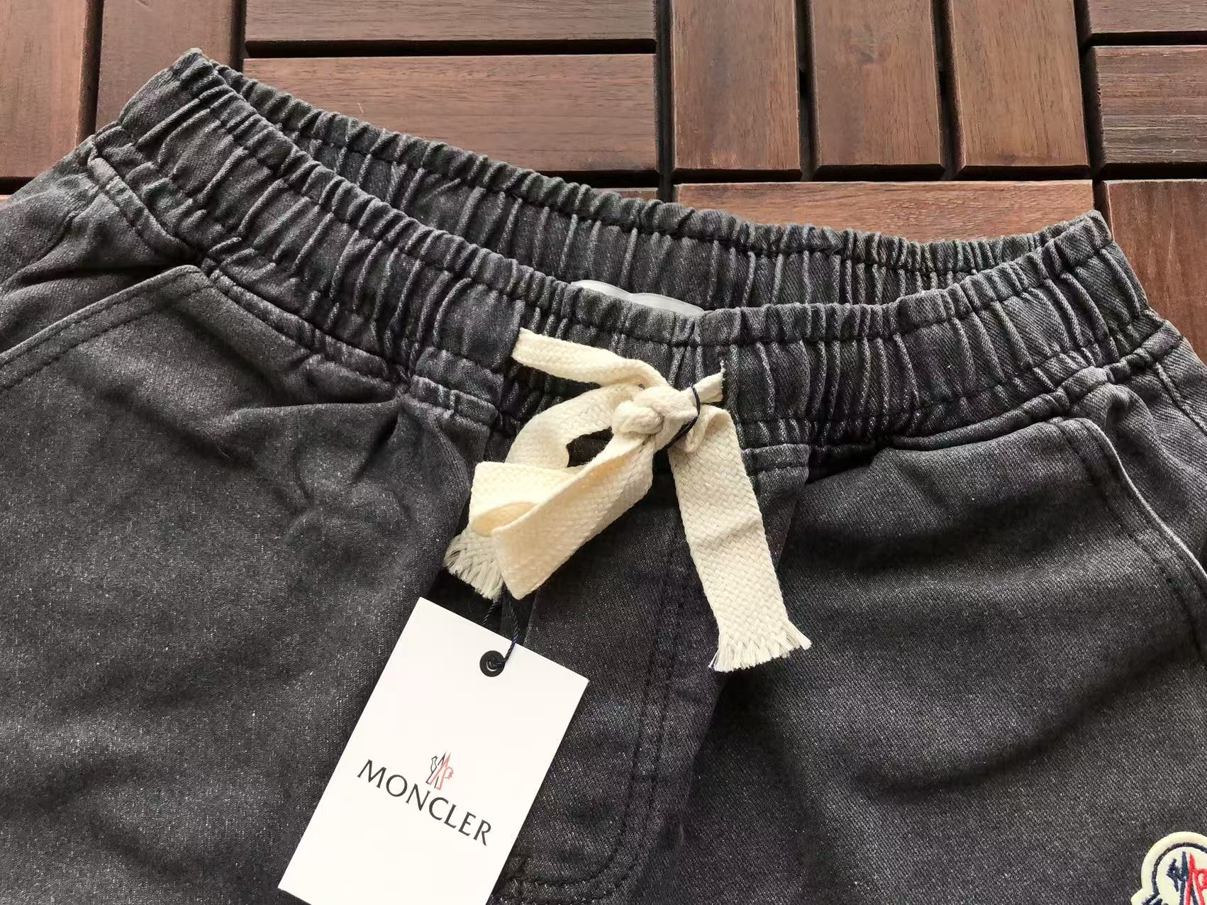 M Pants