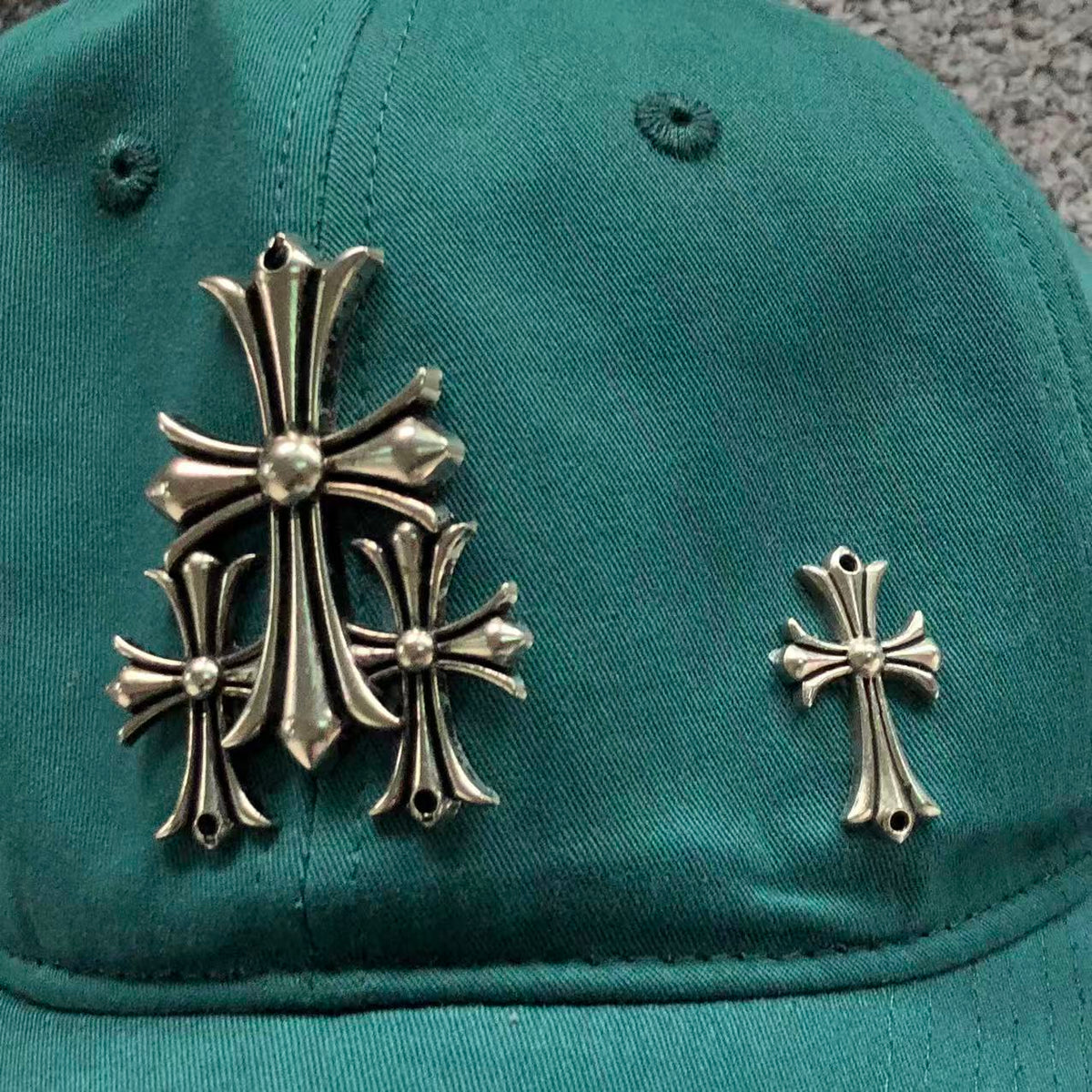 Cross Cap