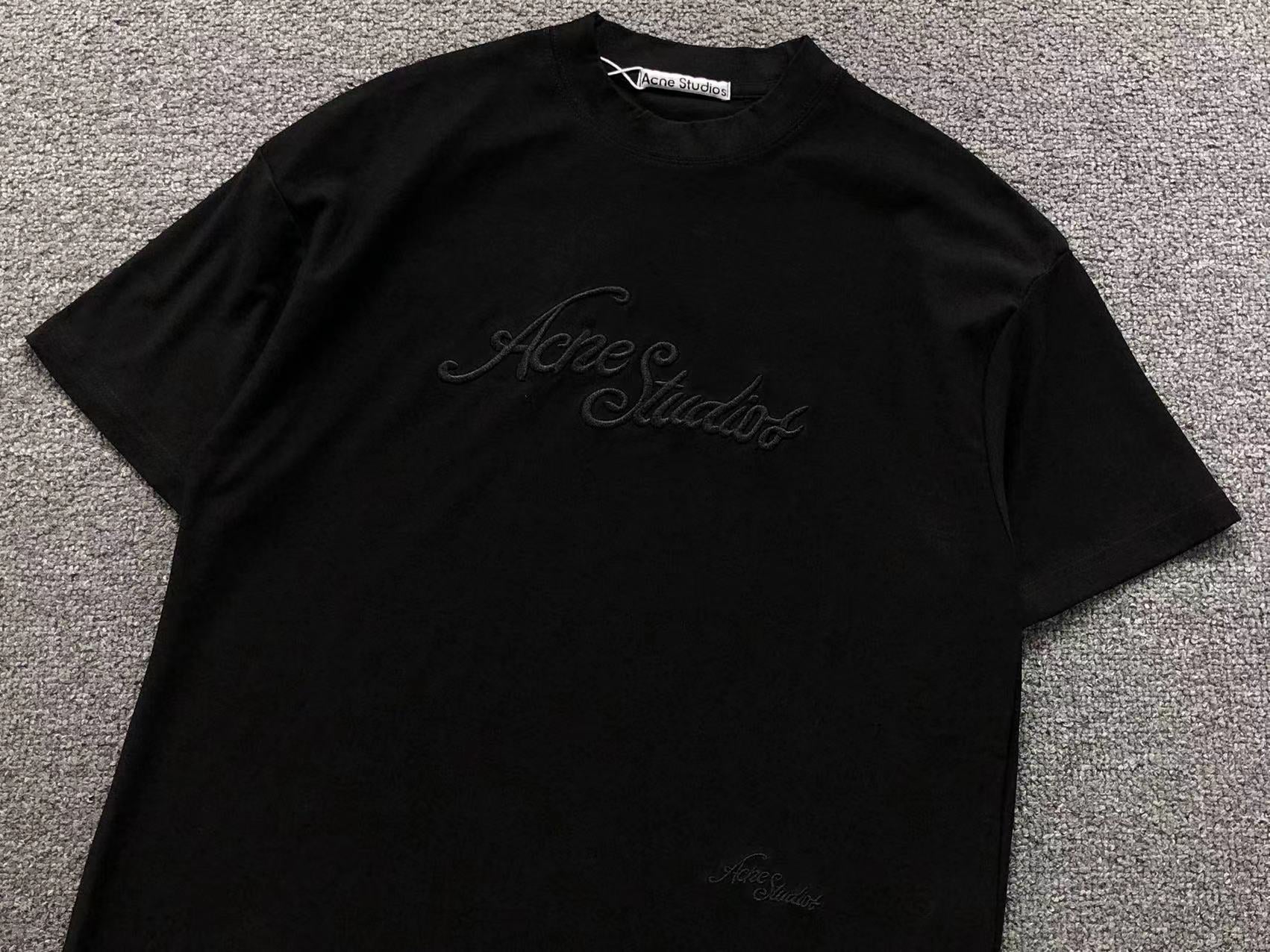 AcneStdios Tshirt
