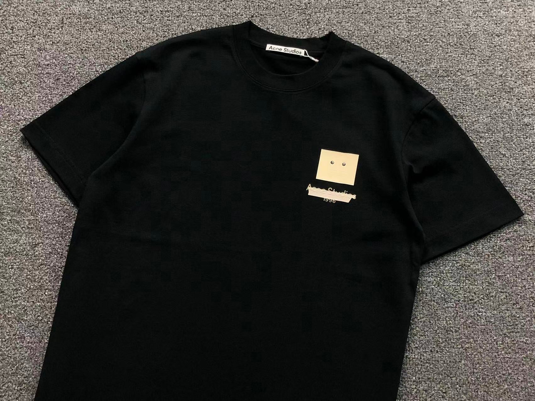 AcneStdios Tshirt