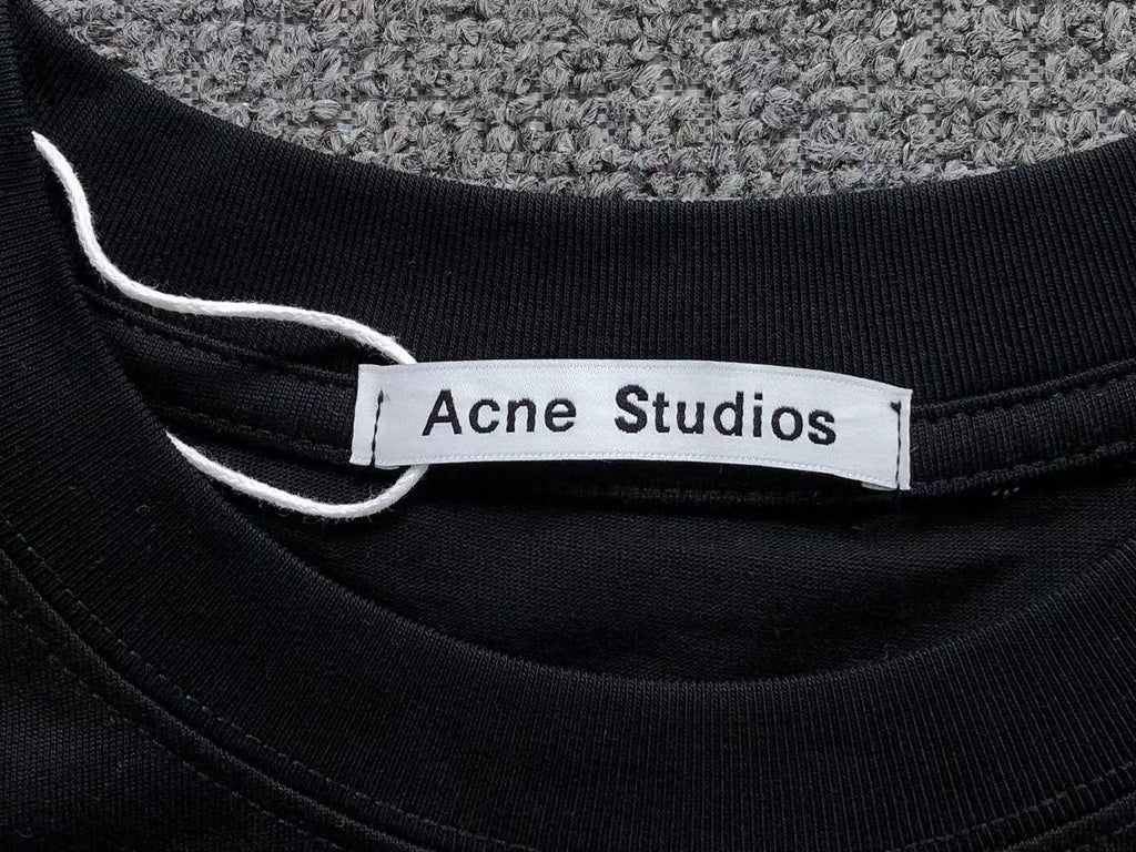 AcneStdios Tshirt