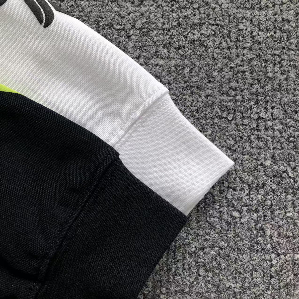Cross Longsleeve