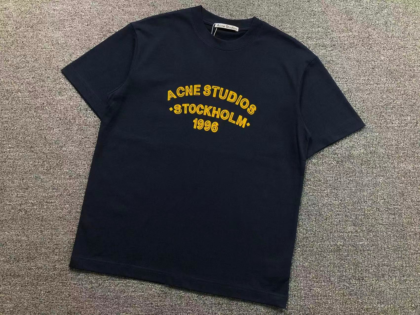 AcneStdios Tshirt