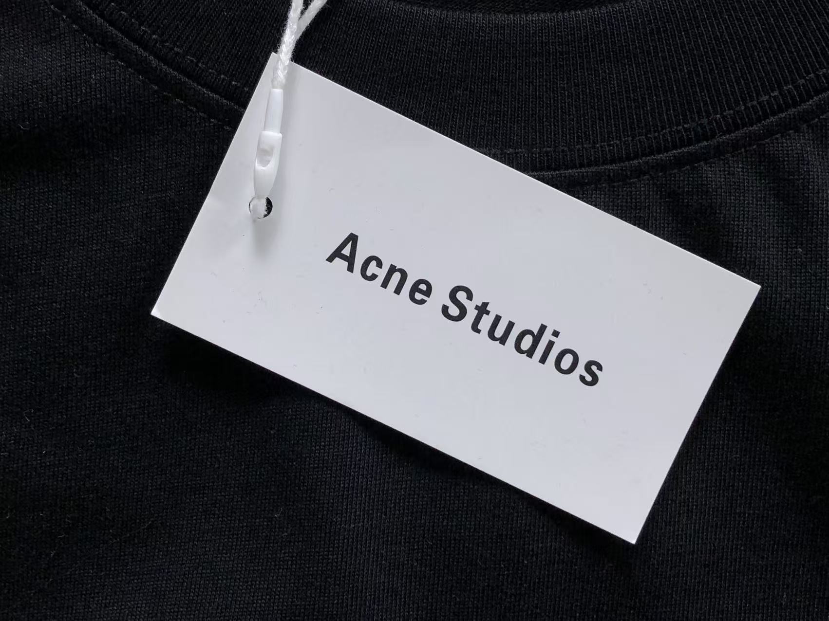 AcneStdios Tshirt