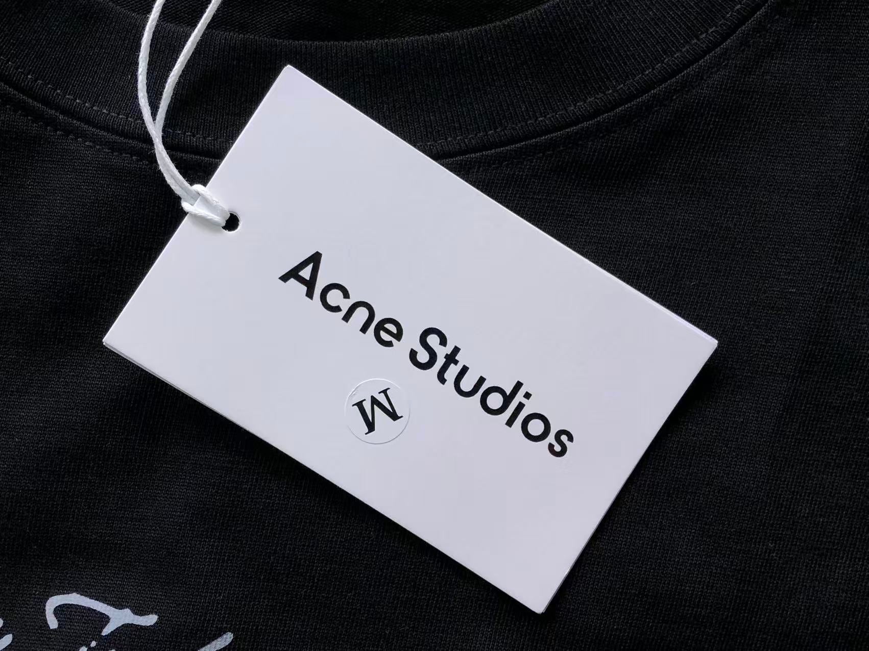 AcneStdios Longsleeve