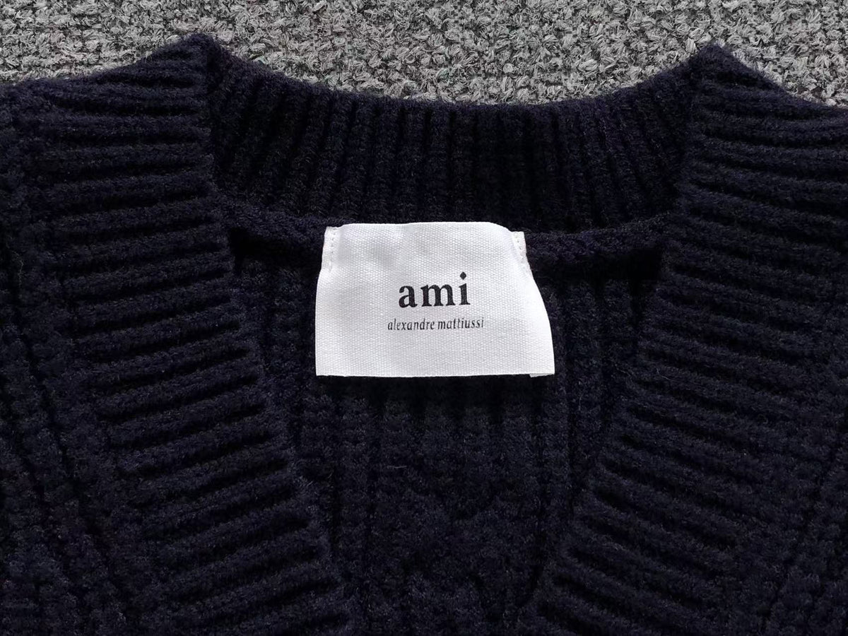 Am1 Sweater