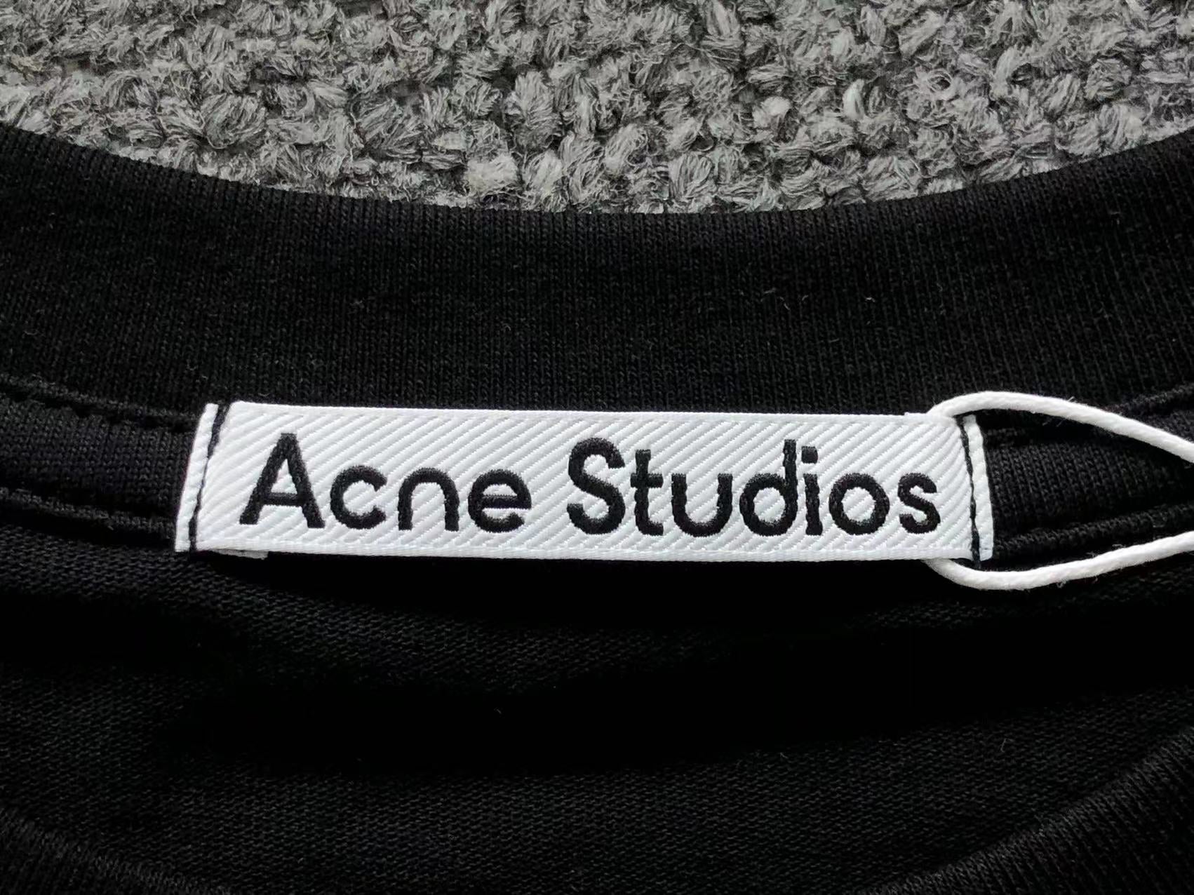 AcneStdios Longsleeve