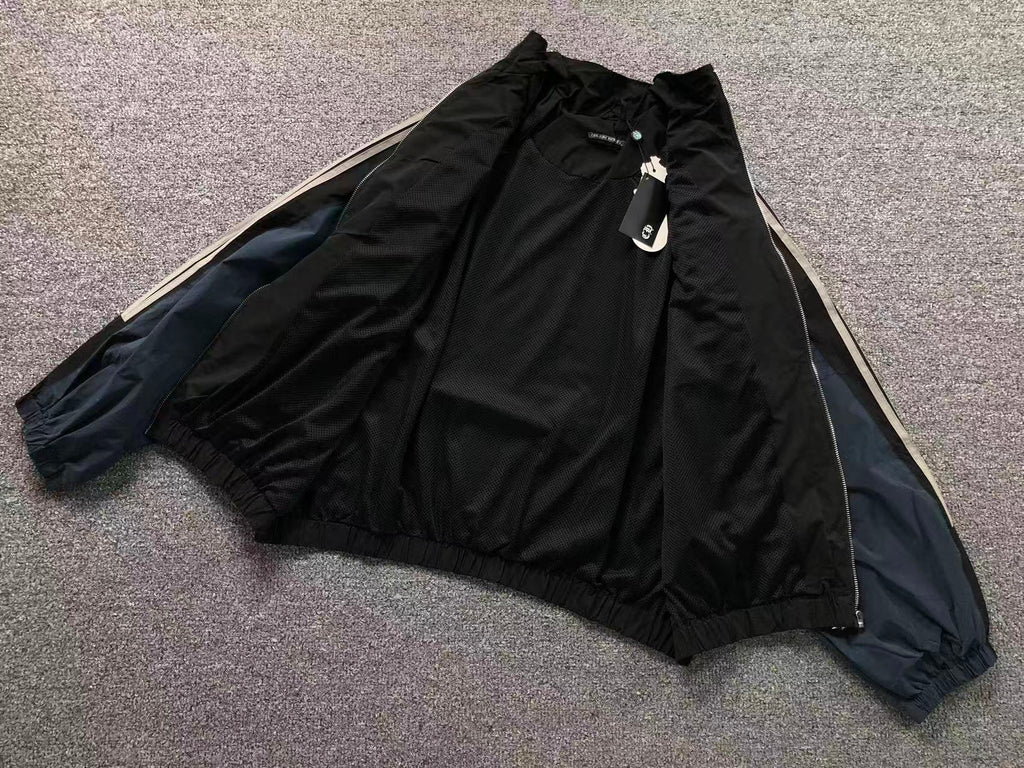 Cross Jacket