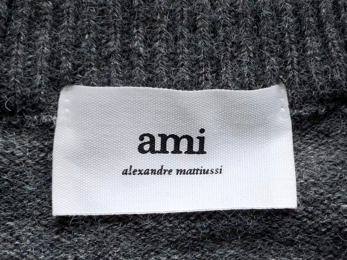 Am1 Sweater