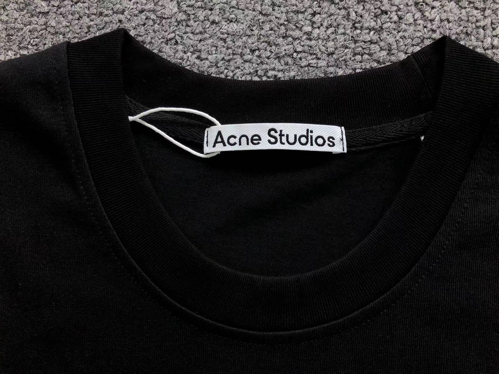 AcneStdios Tshirt