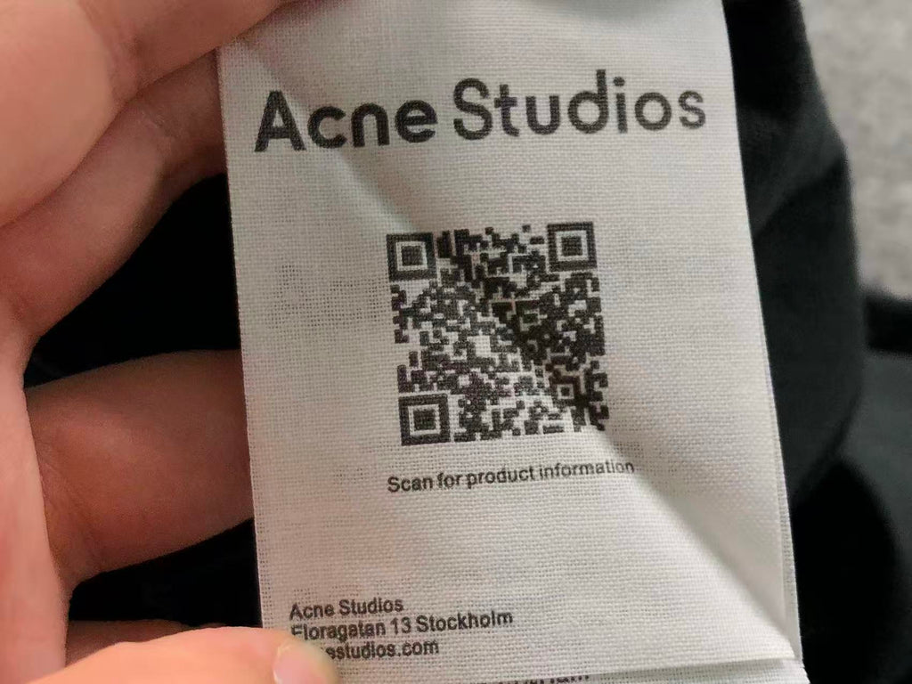 AcneStdios Tshirt