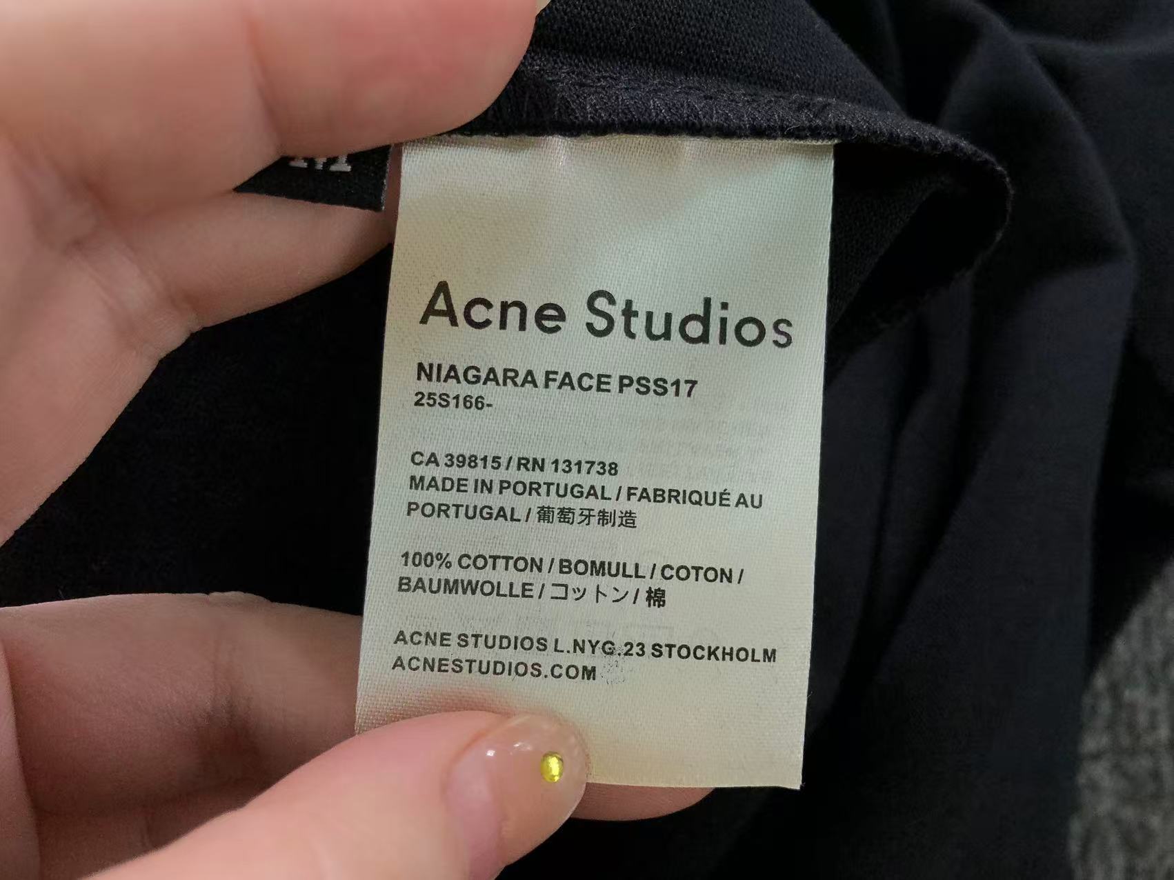 AcneStdios Tshirt