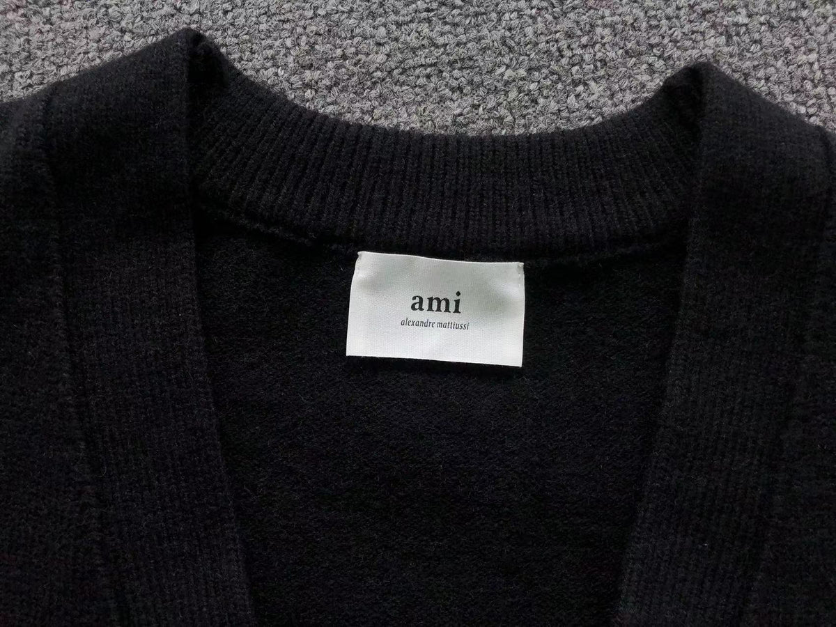 Am1 Sweater