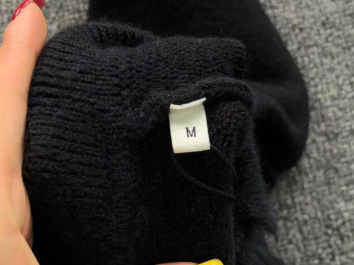 Am1 Sweater