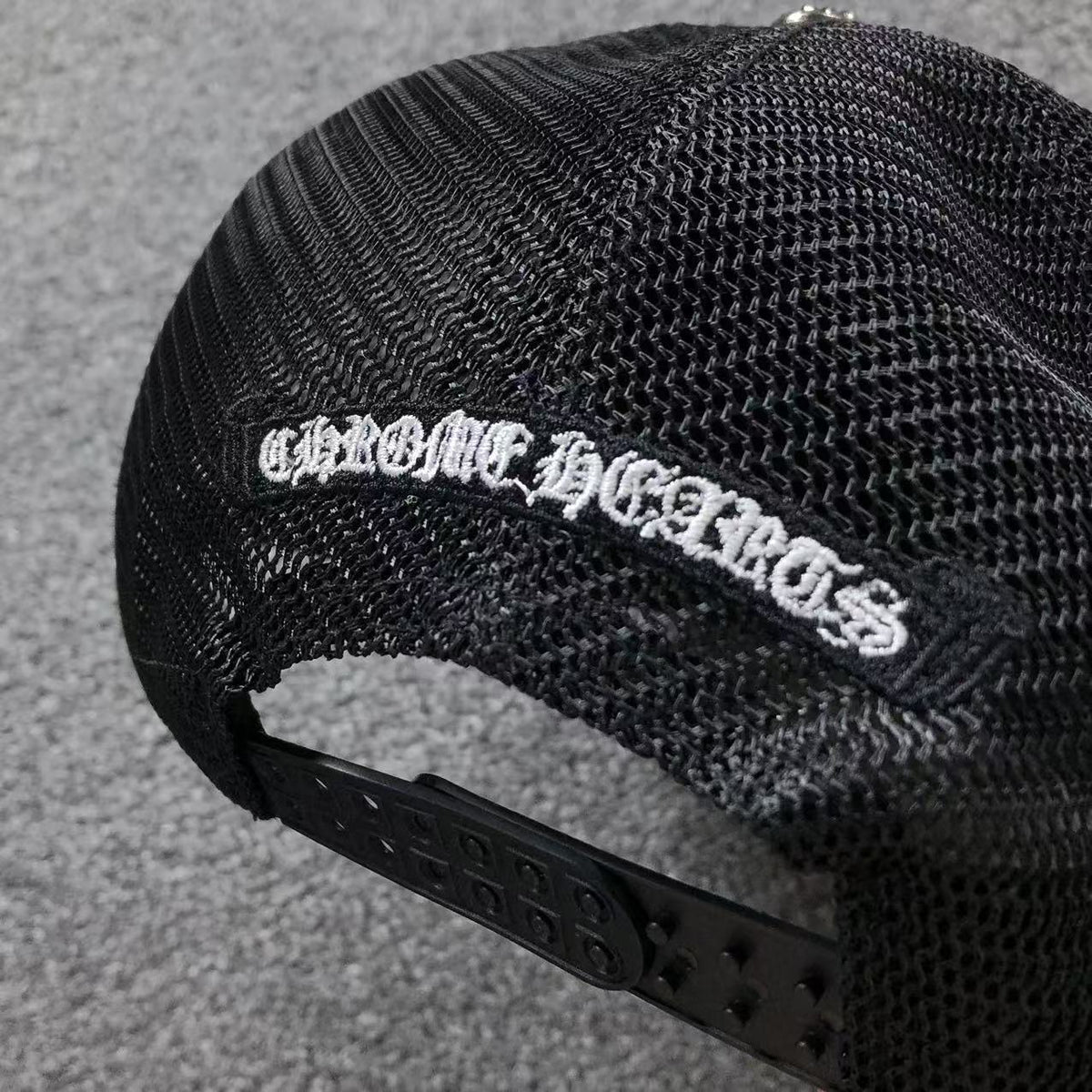 Cross Cap