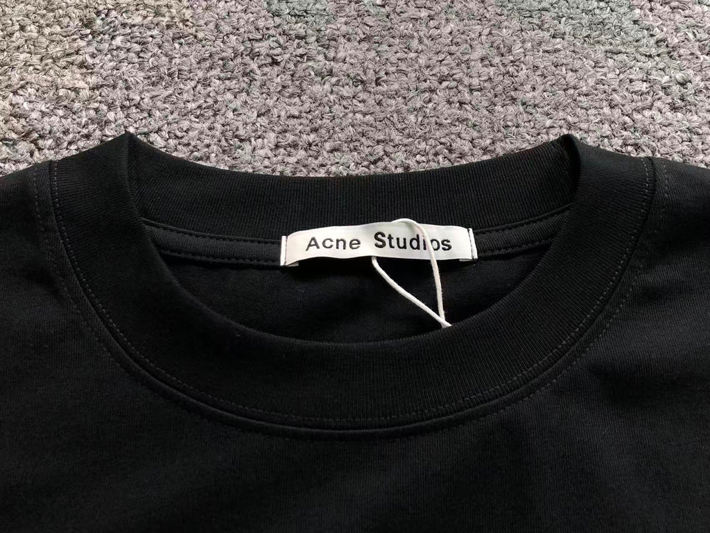 AcneStdios Tshirt