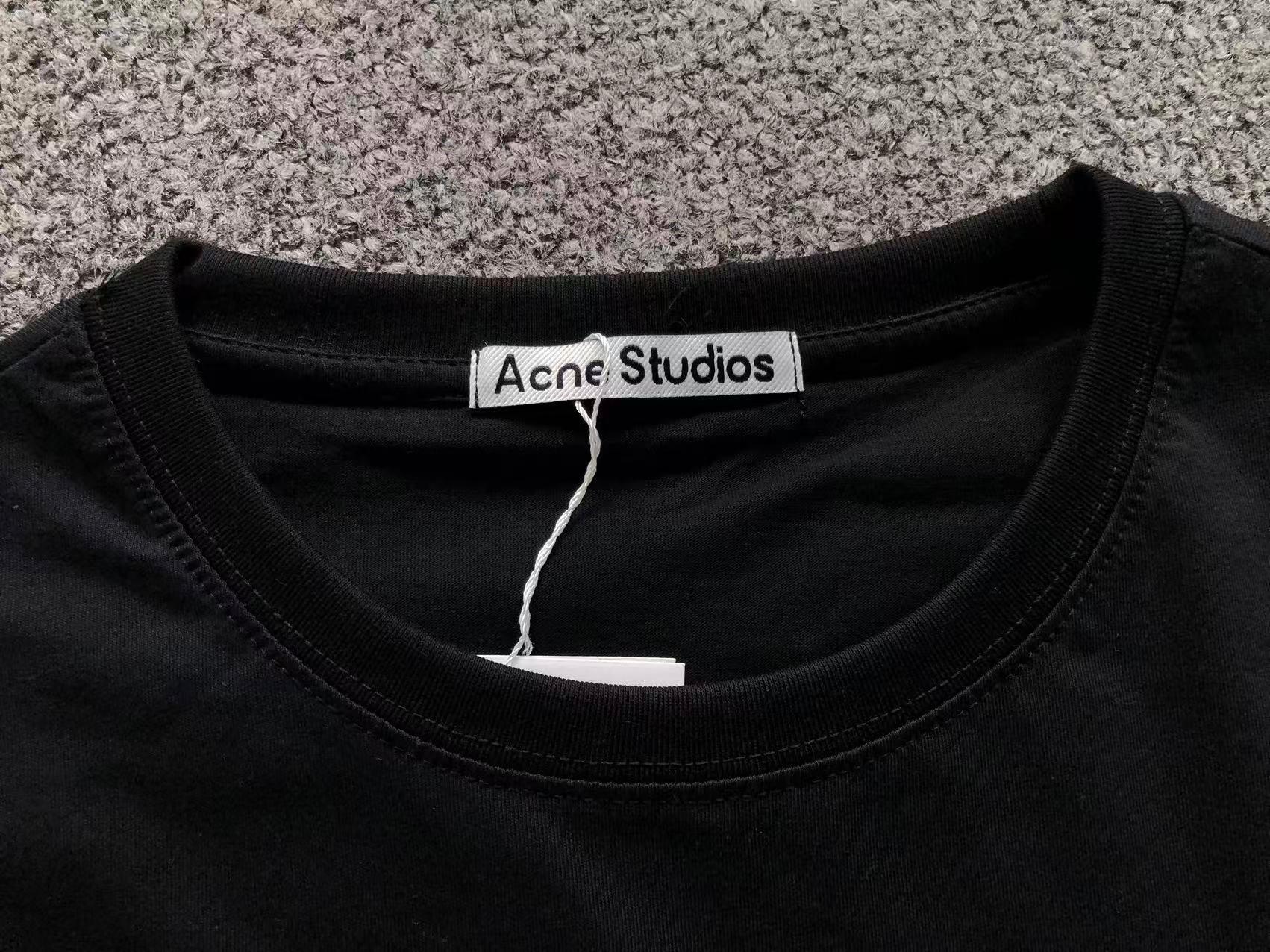 AcneStdios Longsleeve