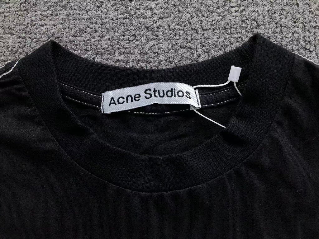 AcneStdios Tshirt