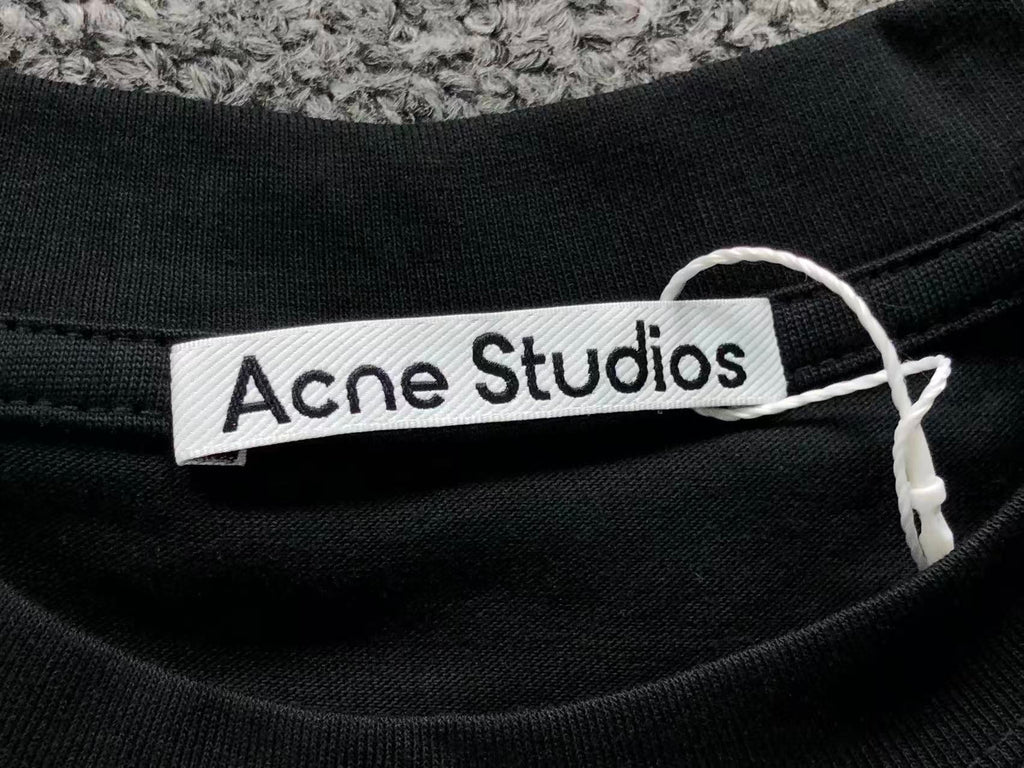 AcneStdios Tshirt