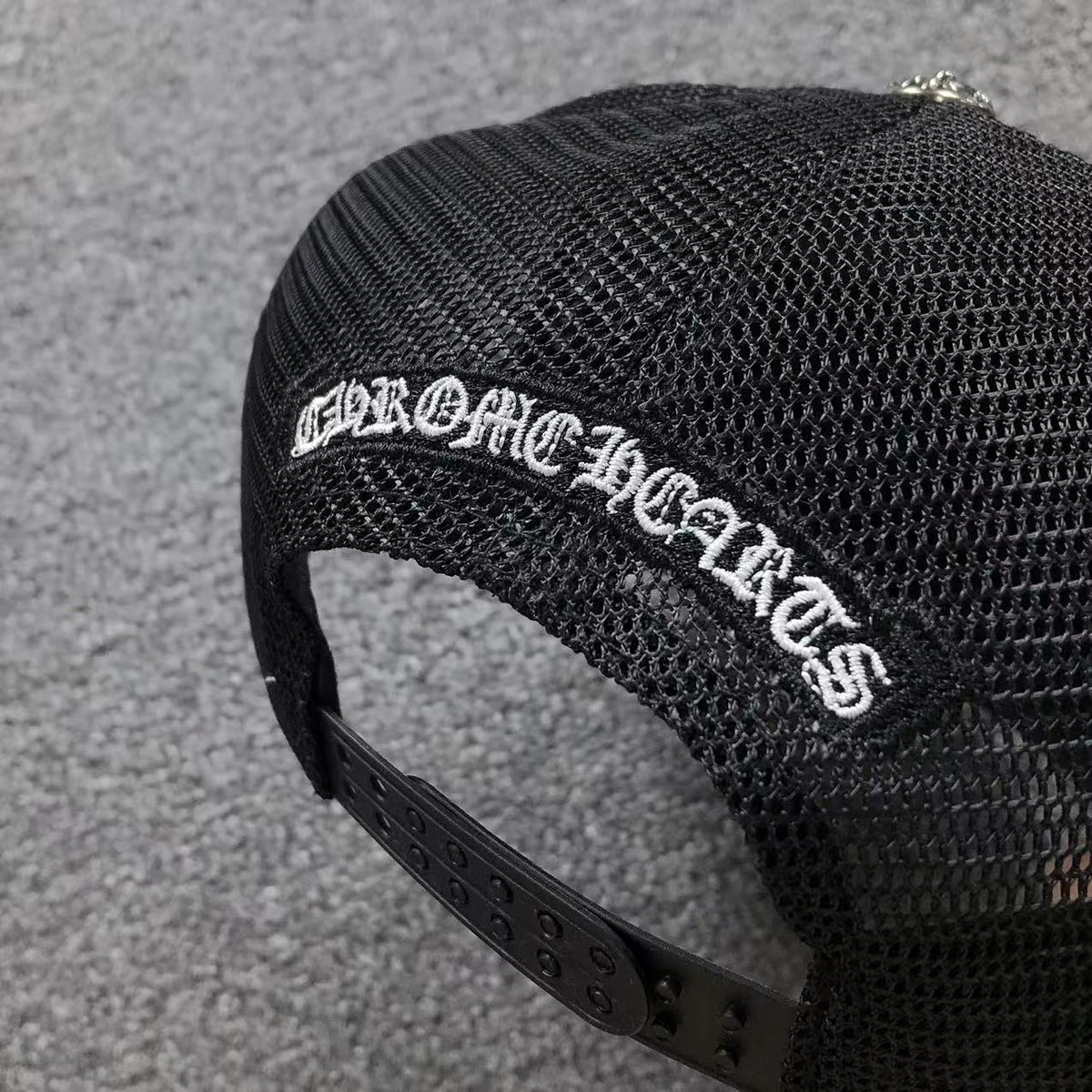 Cross Cap