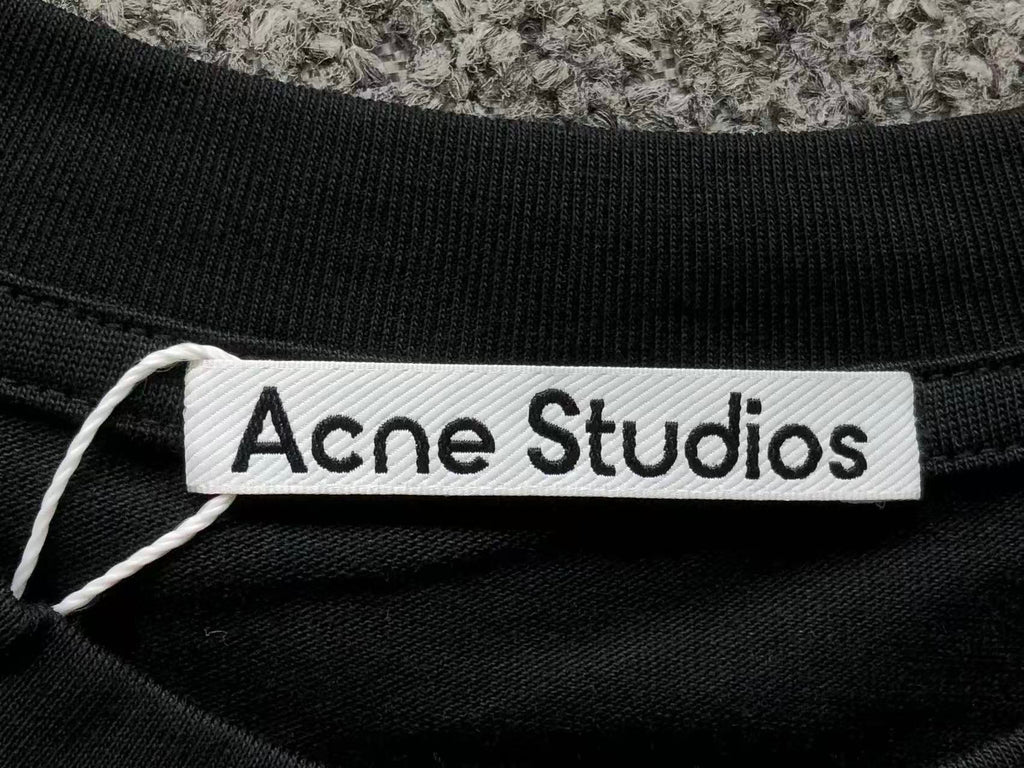 AcneStdios Tshirt