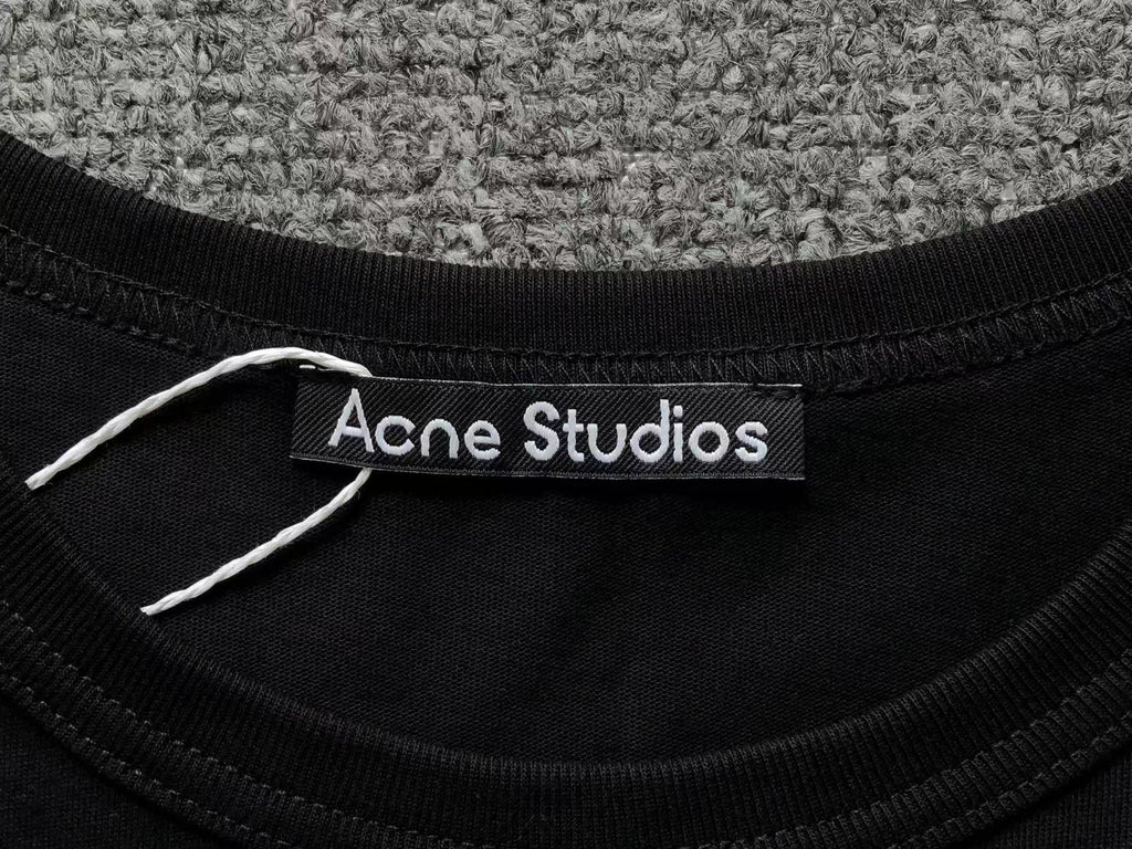 AcneStdios Tshirt