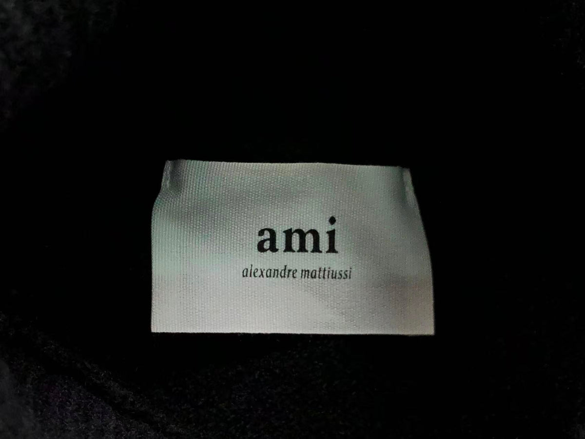 Am1 Sweater
