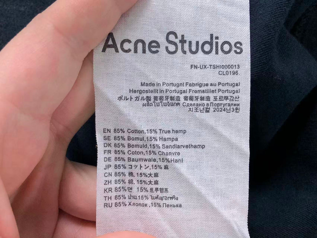 AcneStdios Tshirt