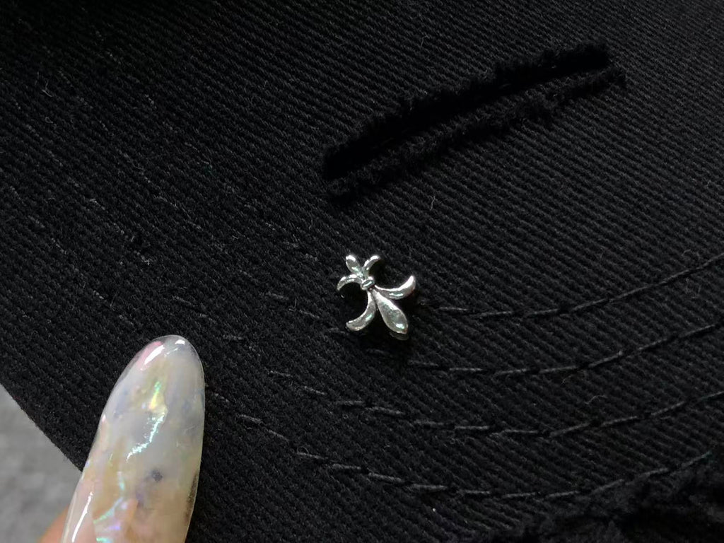 Cross Cap