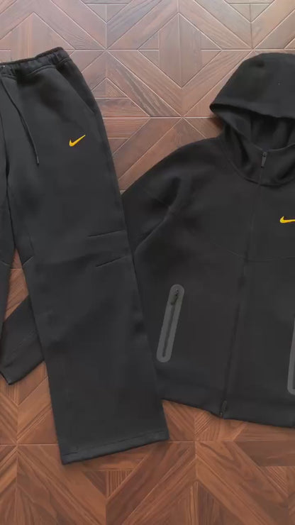 Nike x Nocta Techfleece "Schwarz"